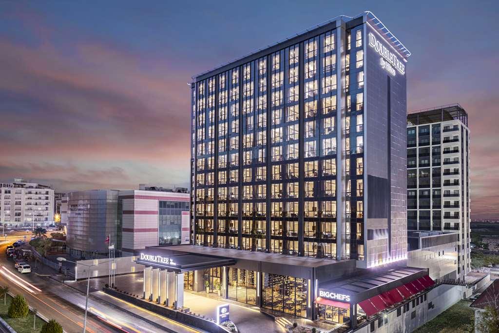 Готель Doubletree By Hilton Шанлиурфа Екстер'єр фото